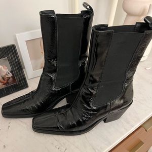 100% Leather L’Intervalle Boots 39